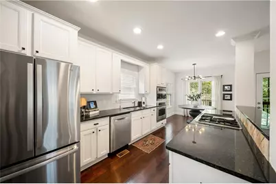 3242 Cates Avenue NE, Brookhaven, GA 30319 - Photo 8
