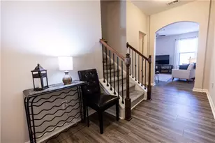3504 Castleberry Village Cir, Cumming, GA 30040 - Photo 2