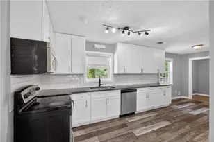 2396 Wales Dr, Austell, GA 30106 - Photo 12