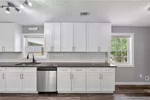 2396 Wales Dr, Austell, GA 30106 - Photo 14
