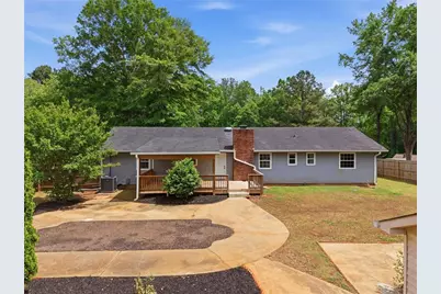 2396 Wales Drive, Austell, GA 30106 - Photo 2