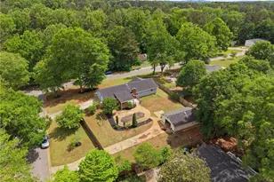2396 Wales Dr, Austell, GA 30106 - Photo 4