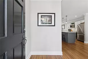 544 Commerce Dr, Decatur, GA 30030 - Photo 2