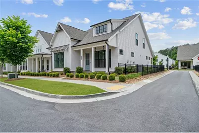 1053 Harvest Park Lane, Suwanee, GA 30024 - Photo 2