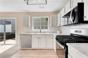 864 Windcroft Cir NW, Acworth, GA 30101 - Photo 12