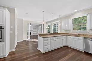 2542 Ashridge Ct, Lawrenceville, GA 30043 - Photo 8