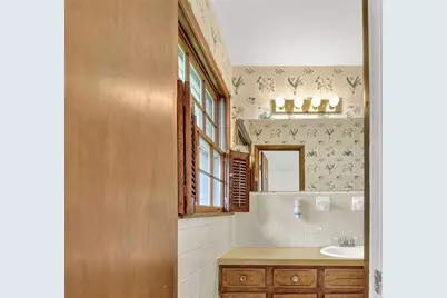 5597 Bob White Circle NW, Lilburn, GA 30047 - Photo 20