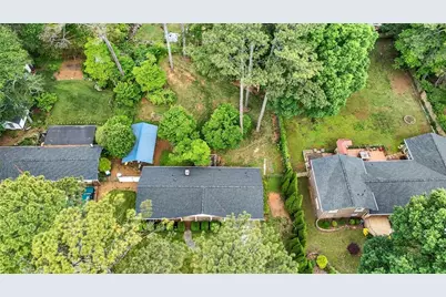 5597 Bob White Circle NW, Lilburn, GA 30047 - Photo 42