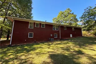 3722 Lindley Cir, Powder Springs, GA 30127 - Photo 22