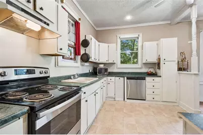 329 Gilbert Road, Jefferson, GA 30549 - Photo 22