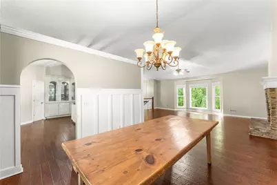7095 Cogburn Road, Cumming, GA 30028 - Photo 10