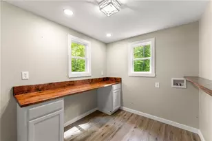 7095 Cogburn Rd, Cumming, GA 30028 - Photo 36