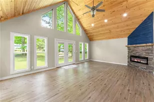 7095 Cogburn Rd, Cumming, GA 30028 - Photo 14