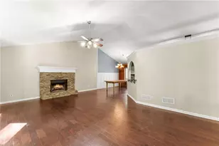 7095 Cogburn Rd, Cumming, GA 30028 - Photo 6