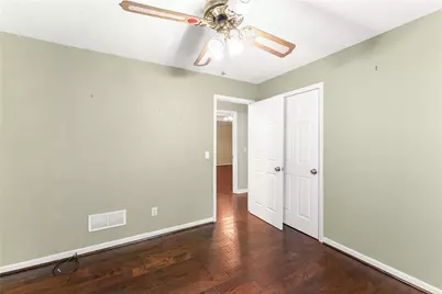 7095 Cogburn Road, Cumming, GA 30028 - Photo 24