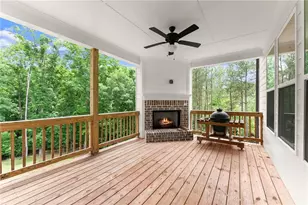 4718 Shady Lake Cir, Gainesville, GA 30507 - Photo 8