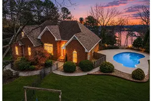 4605 Lakeview Ln, Gainesville, GA 30504 - Photo 1