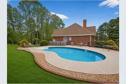 4605 Lakeview Lane, Gainesville, GA 30504 - Photo 6