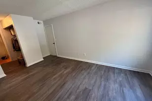 822 Seasons Pkwy, Norcross, GA 30093 - Photo 2
