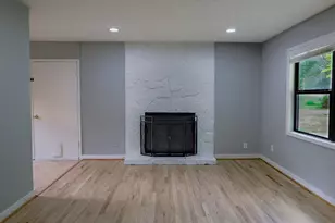 107 Village Way, Lawrenceville, GA 30046 - Photo 6