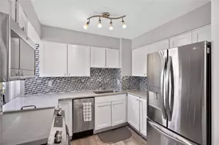 2479 Peachtree Rd NE, Atlanta, GA 30305 - Photo 2