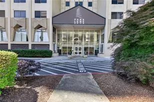 2479 Peachtree Rd NE, Atlanta, GA 30305 - Photo 20