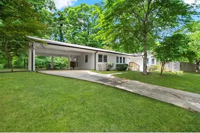 1522 Wilson Circle SW, Marietta, GA 30064 - Photo 2