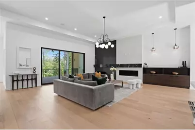 3293 Lenox Place NE, Atlanta, GA 30324 - Photo 12