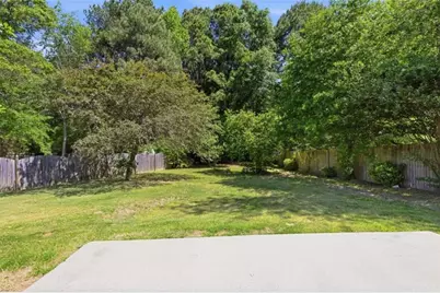 2820 Meadow Gate Way, Loganville, GA 30052 - Photo 36