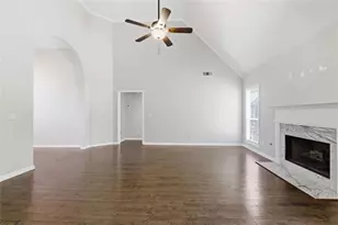 2820 Meadow Gate Way, Loganville, GA 30052 - Photo 12