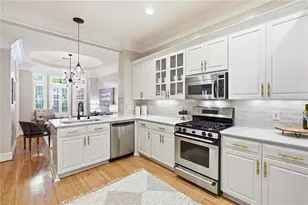 8420 Parker Pl, Roswell, GA 30076 - Photo 2