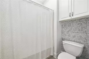 8420 Parker Pl, Roswell, GA 30076 - Photo 32