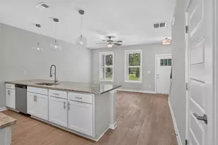 215 Maddux St, Fayetteville, GA 30214 - Photo 8