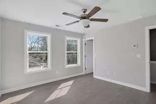 215 Maddux St, Fayetteville, GA 30214 - Photo 8