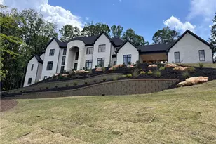238 Traditions Dr, Alpharetta, GA 30004 - Photo 2