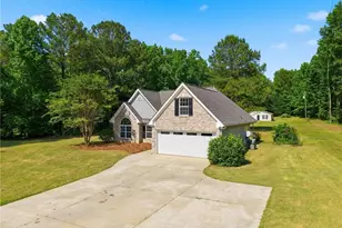155 Oak Hill Cir, Covington, GA 30016 - Photo 2