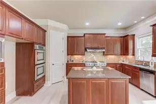 10595 Highgate Manor Ct, Duluth, GA 30097 - Photo 16