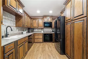 9435 Pebble Creek Ct, Villa Rica, GA 30180 - Photo 10