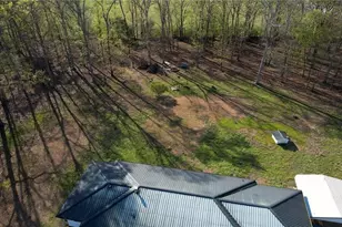 10 Wolfskin Rd, Arnoldsville, GA 30619 - Photo 14