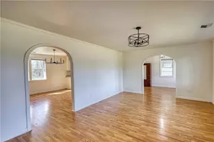 10 Wolfskin Rd, Arnoldsville, GA 30619 - Photo 8