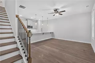 220 Maddux St, Fayetteville, GA 30214 - Photo 4