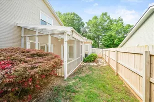 2938 Crosswycke Forest Dr NE, Atlanta, GA 30319 - Photo 20