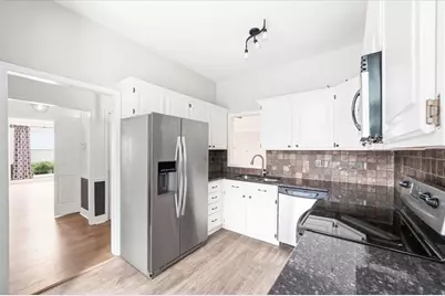 2938 Crosswycke Forest Drive NE, Atlanta, GA 30319 - Photo 4
