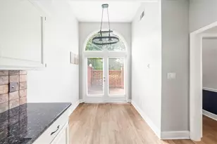 2938 Crosswycke Forest Dr NE, Atlanta, GA 30319 - Photo 6