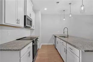 235 Maddux St, Fayetteville, GA 30214 - Photo 6