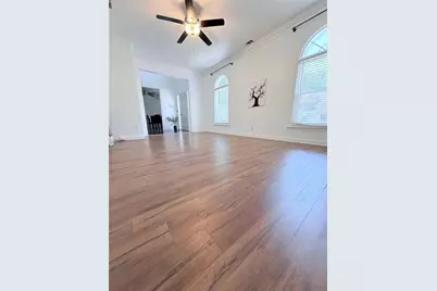 1085 Grace Hadaway Ln, Lawrenceville, GA 30043 - Photo 8