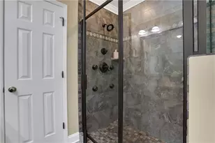 940 Providence Dr, Lawrenceville, GA 30044 - Photo 36