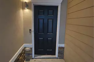 7432 Battlecreek Ln, Jonesboro, GA 30236 - Photo 2