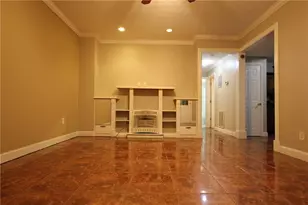 818 Springlake Rd, Lawrenceville, GA 30045 - Photo 4
