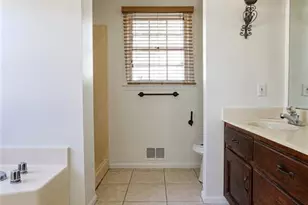 818 Springlake Rd, Lawrenceville, GA 30045 - Photo 40